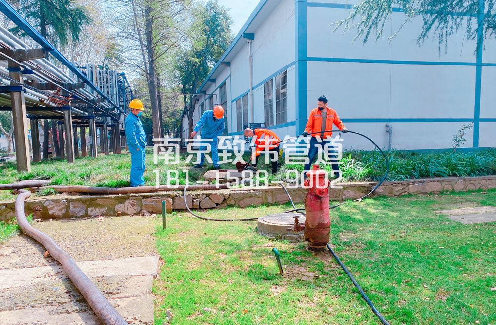 合班村石化工厂管道清洗