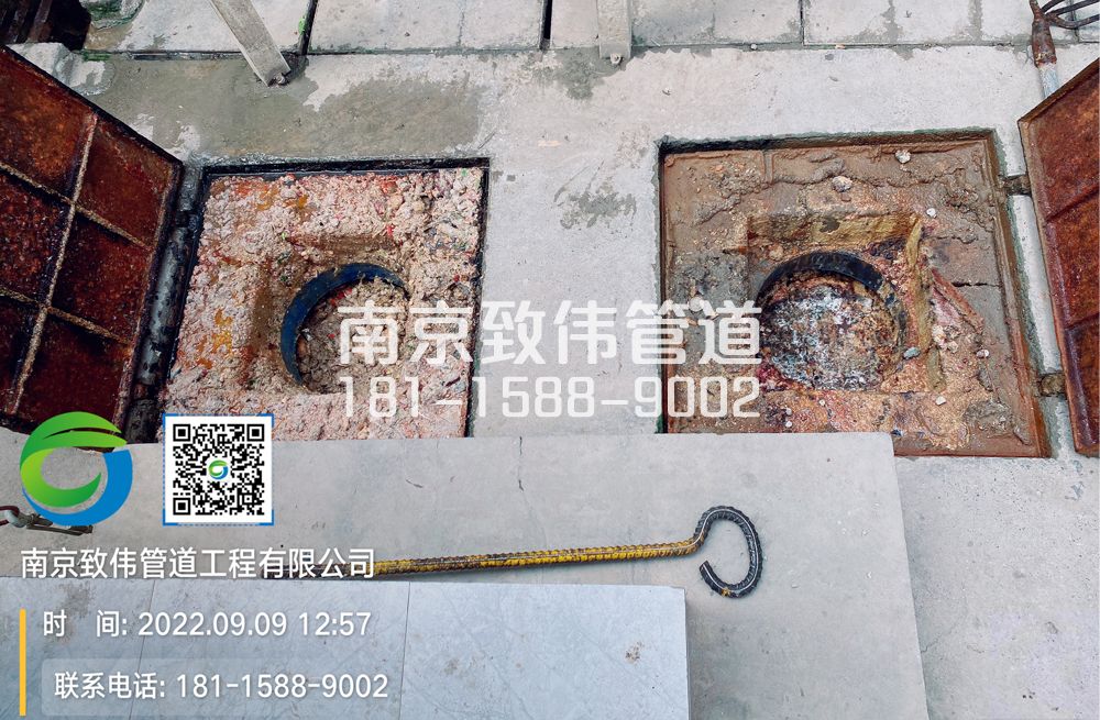 合班村工地食堂隔油池油污清理施工现场